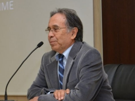 Metin Özbek